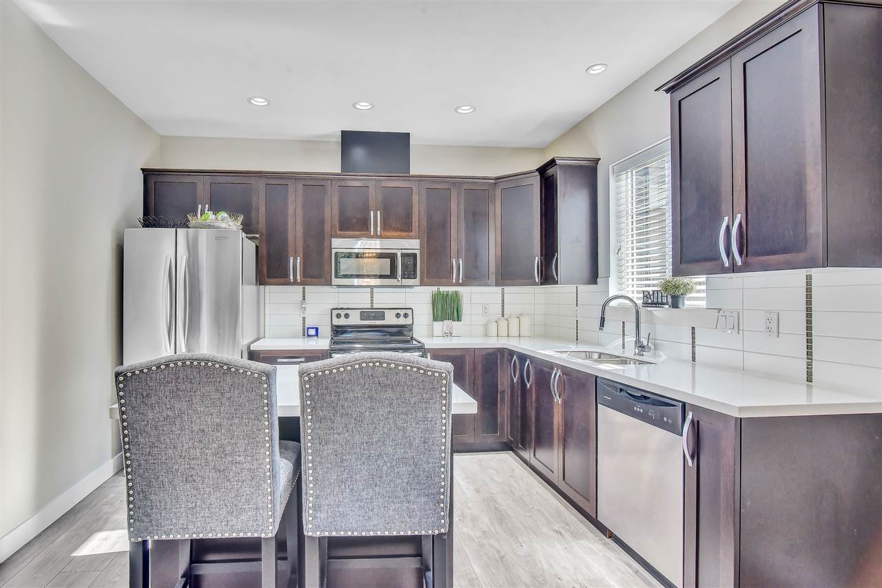 1-14377 60 Avenue, Surrey