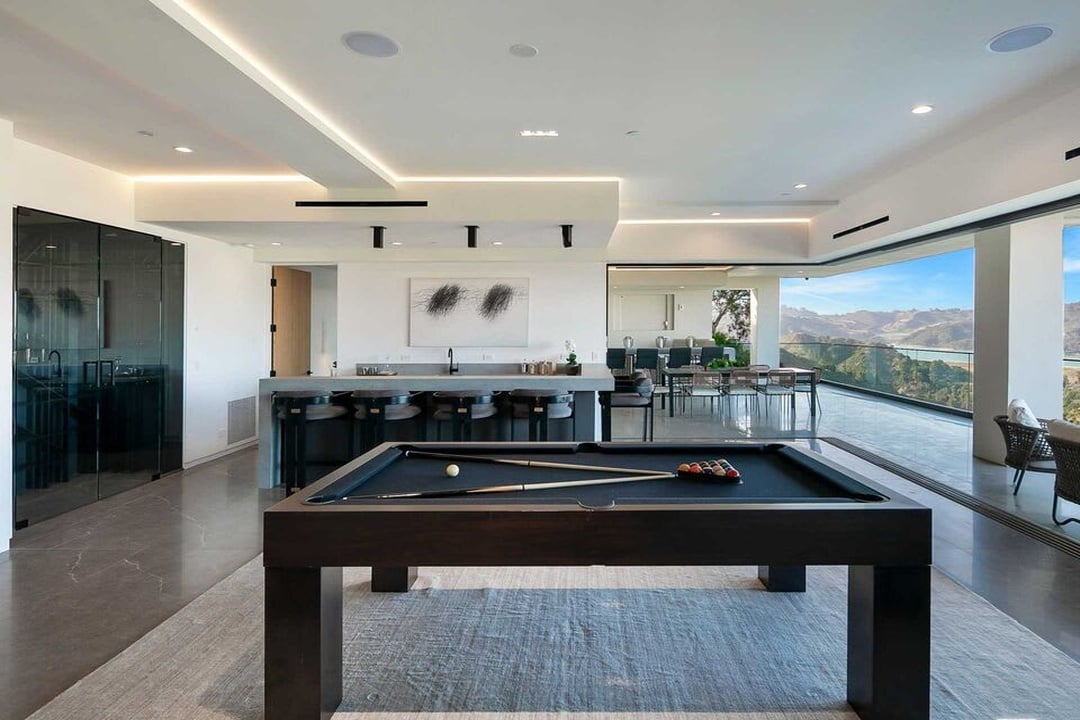 Legacy House
