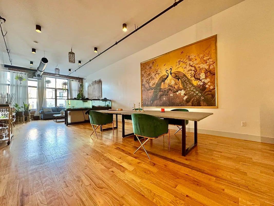 255 Mc Kibbin Street #212