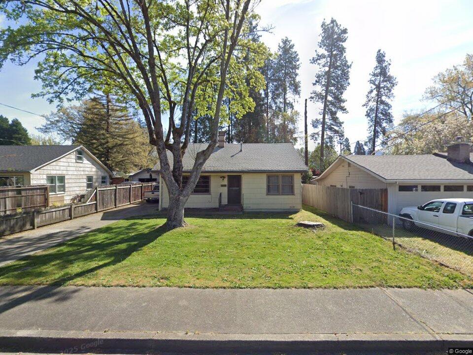 431 SW Westholm Ave
