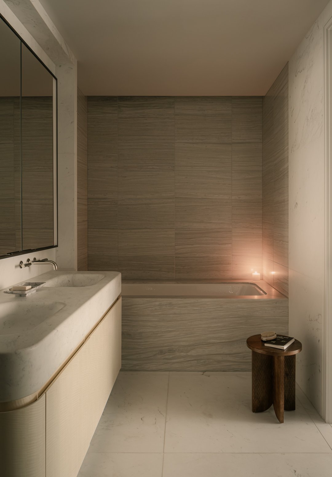 9900 S. Santa Monica Boulevard, No. 3A