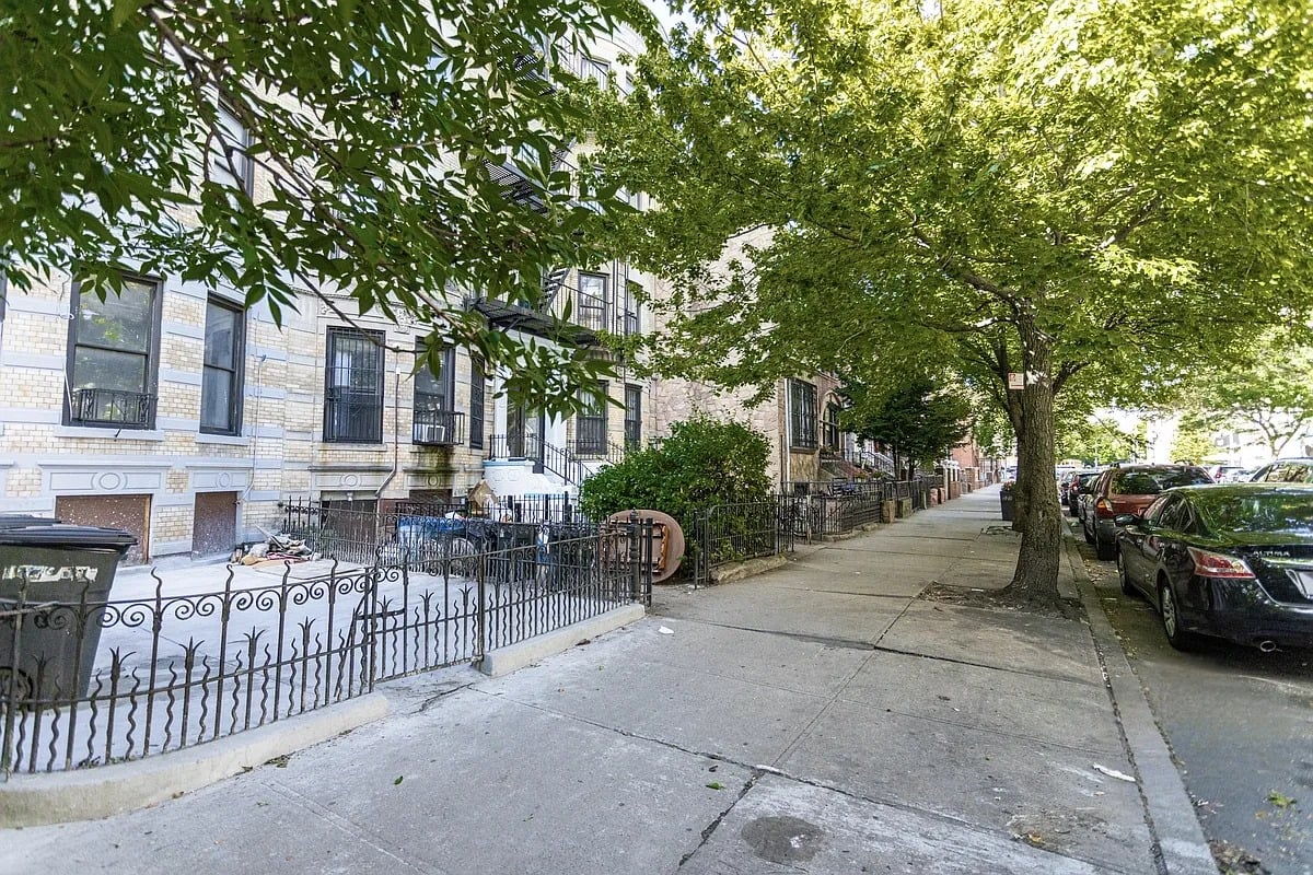 1046 Bergen St 1C