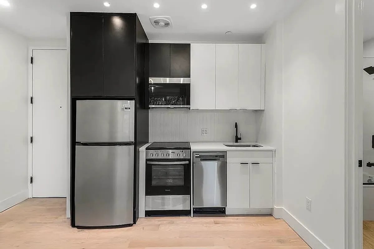 1707 Dean Street #3D