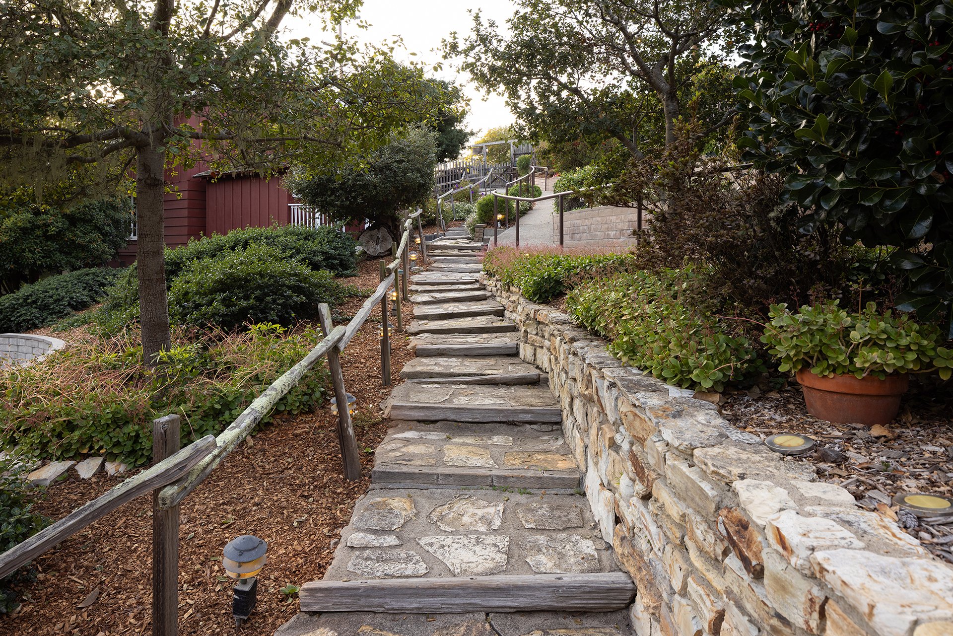Galewood - Charming Carmel Compound