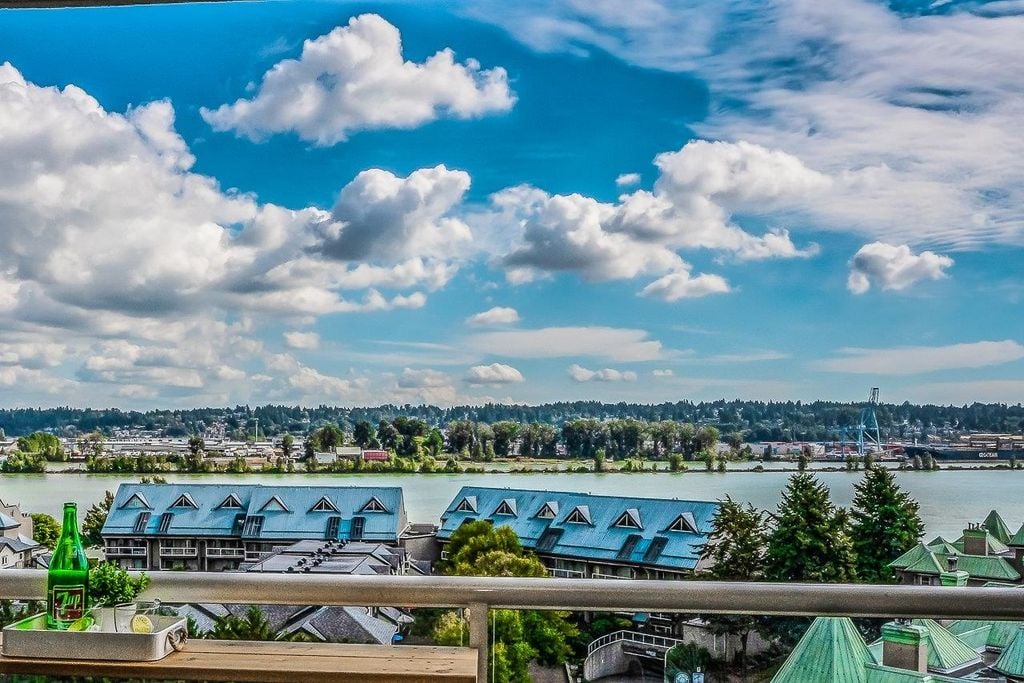 1045 Quayside Dr, #1001