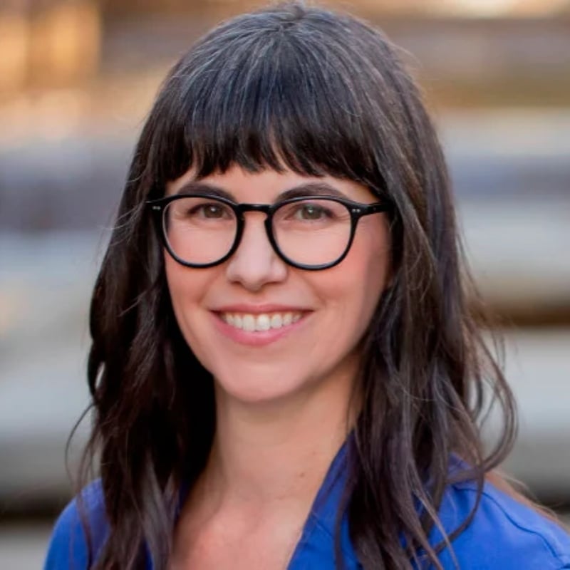Kelly Lowry
