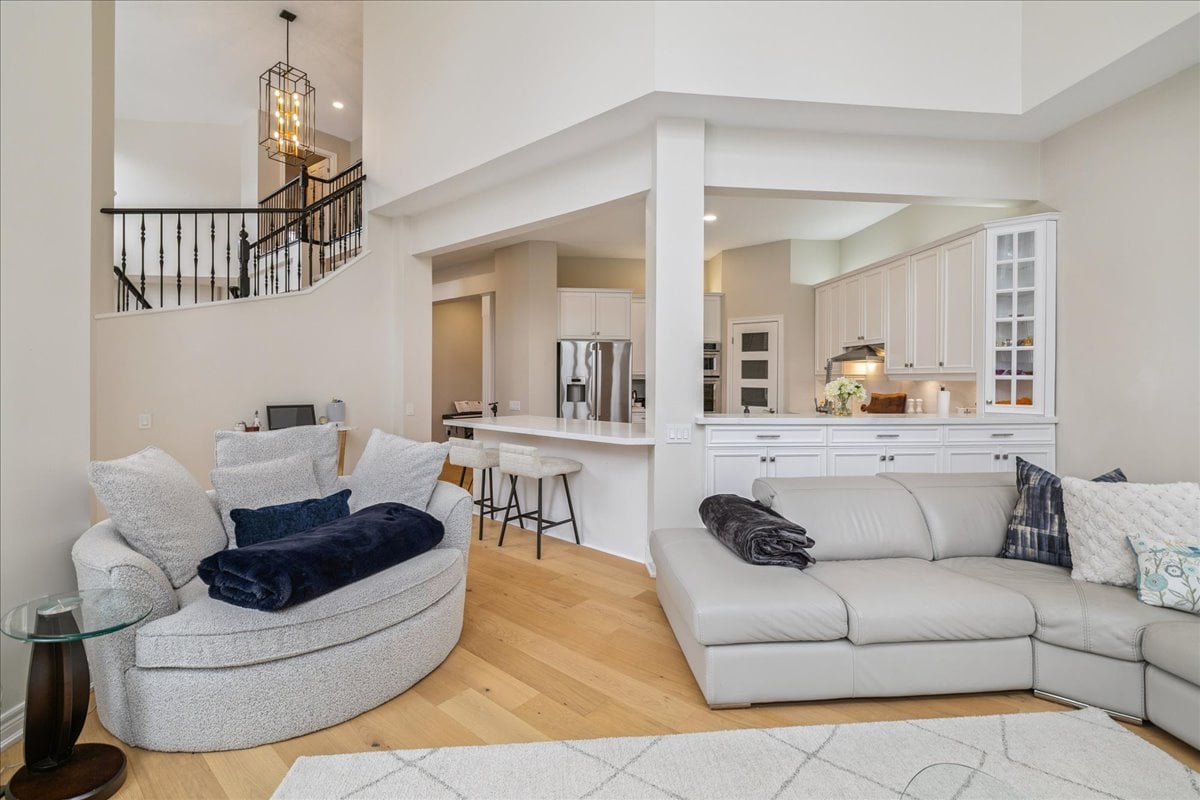 2509 Armour Crescent