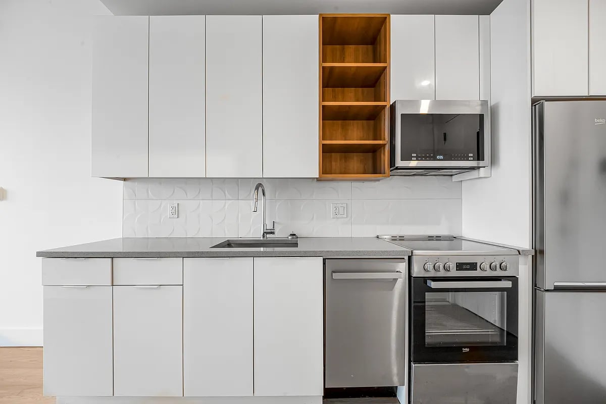 1457 Flatbush Avenue 611