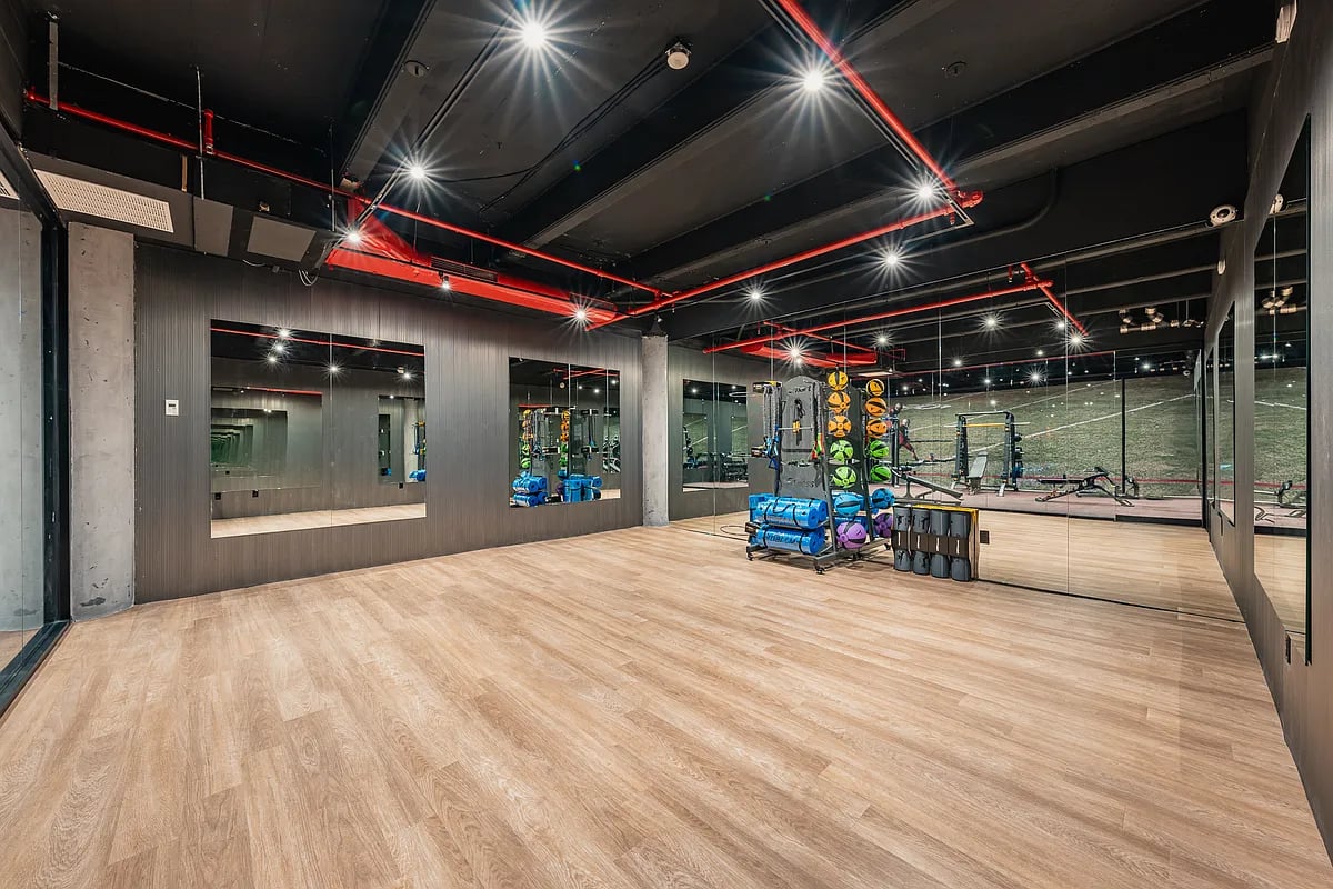 255 18th Street #107