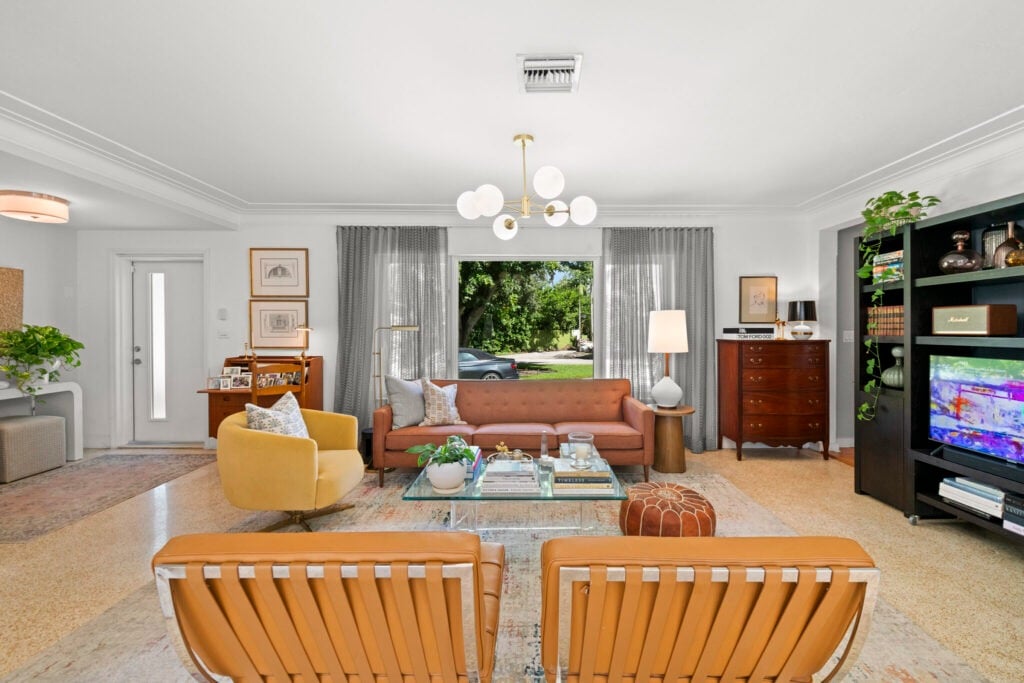 Miami Shores Stunner Lists by Daniel Falcon