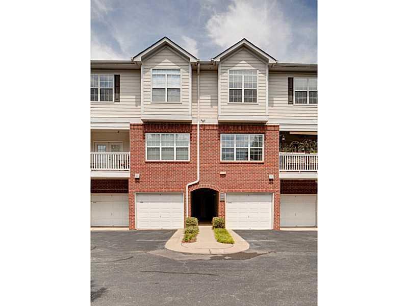 2111 Woodland Ln #2111