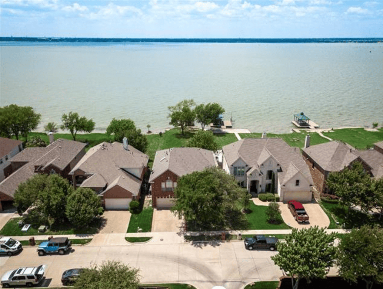 Rockwall, TX Real Estate: Lakefront Living Near Dallas