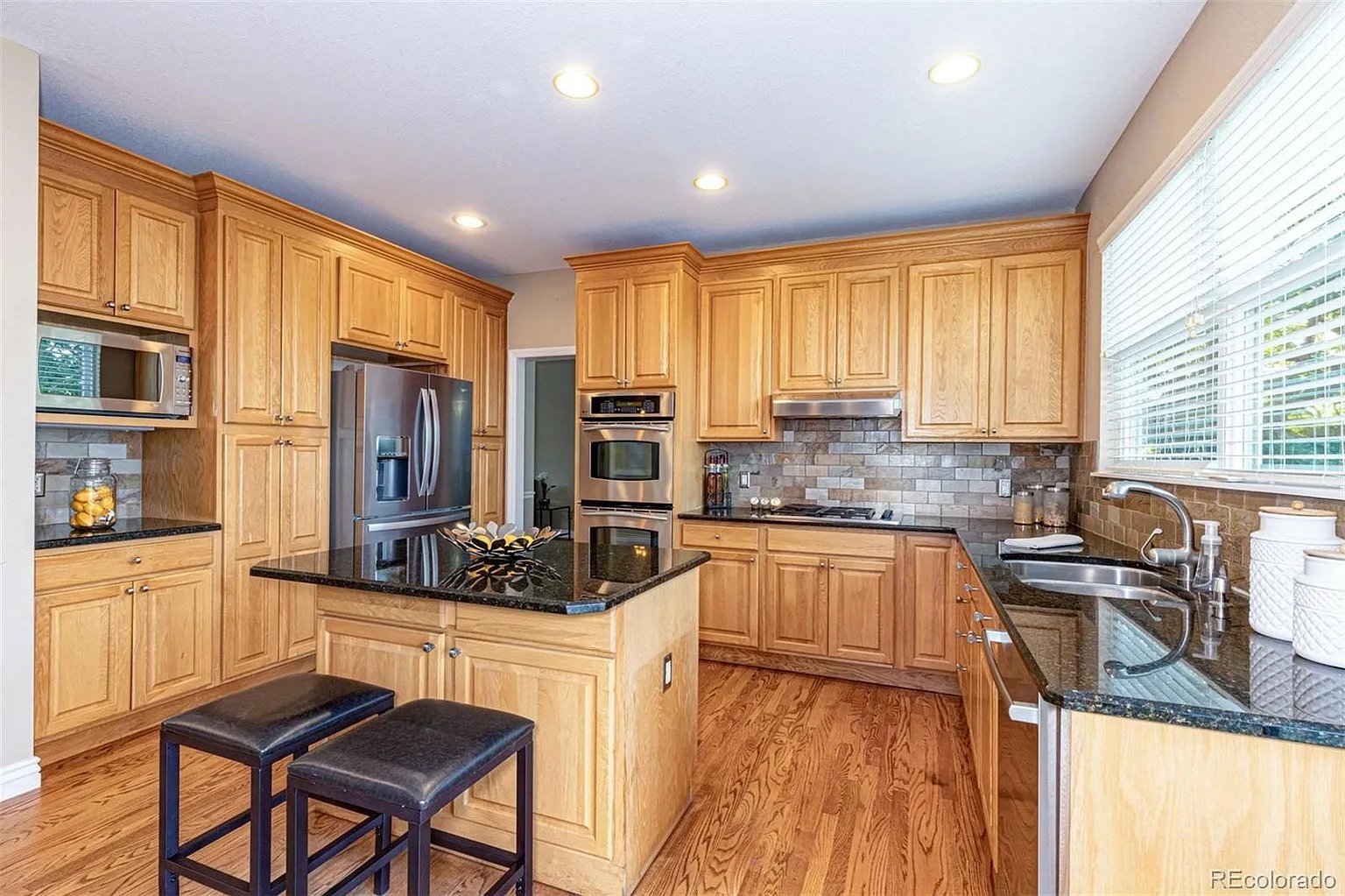 9939 Clyde Cir