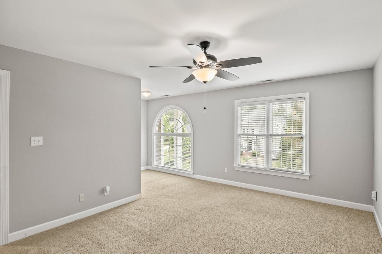 5 Morgans Ridge Ln