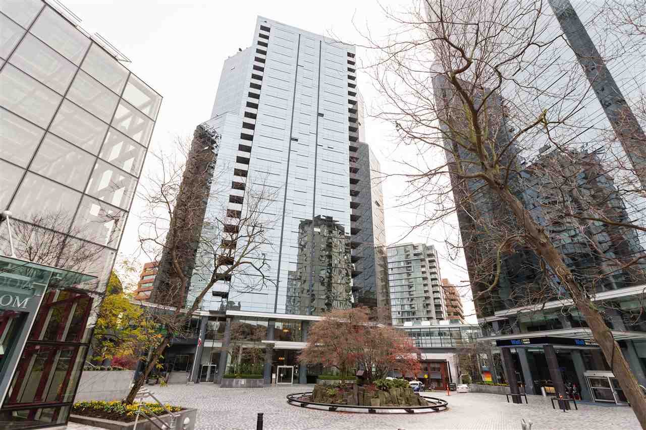 407-1050 Burrard St