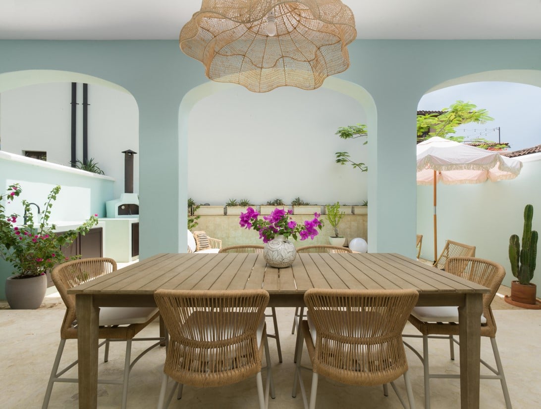 16 Calle La Ronda | Stylish Renovated Home with Plunge Pool in Beach Town – Steps from Playa Danta