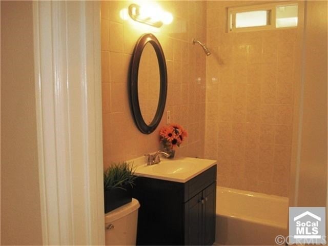 2229 S LAURA LINDA Ln