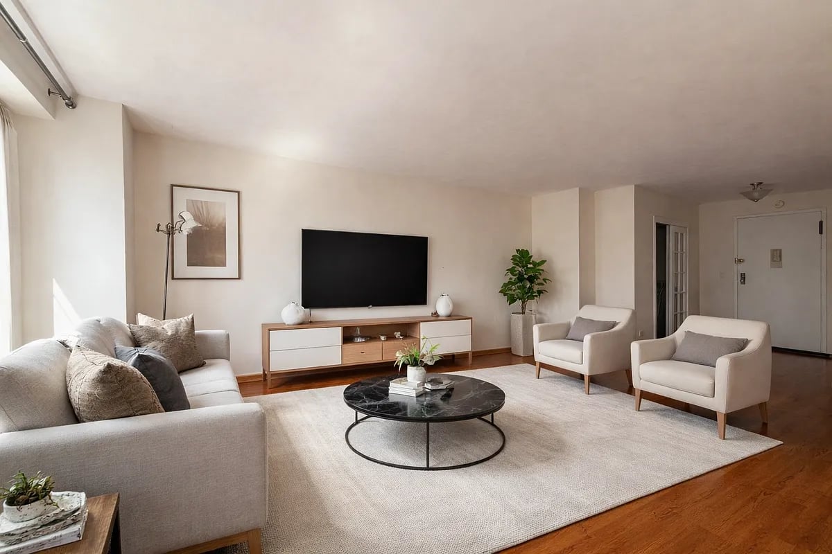 382 Central Park West Unit: 8G