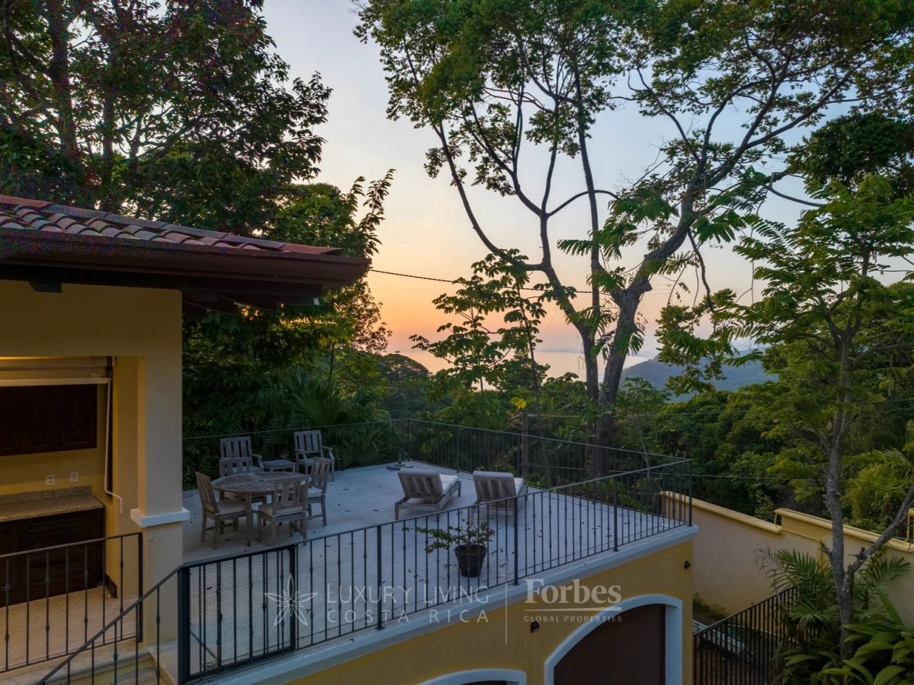 20878 - A Luxurious Sanctuary in Costa Rica's Pacific Jungle