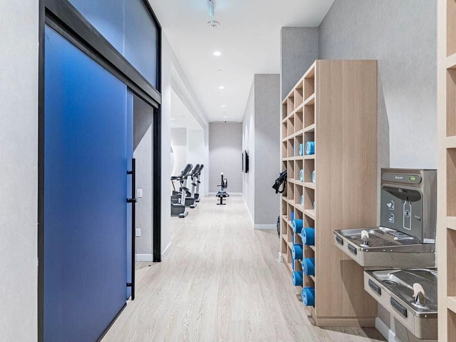 470 Front Street W 1412