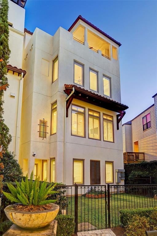 5322 Paseo Caceres Dr