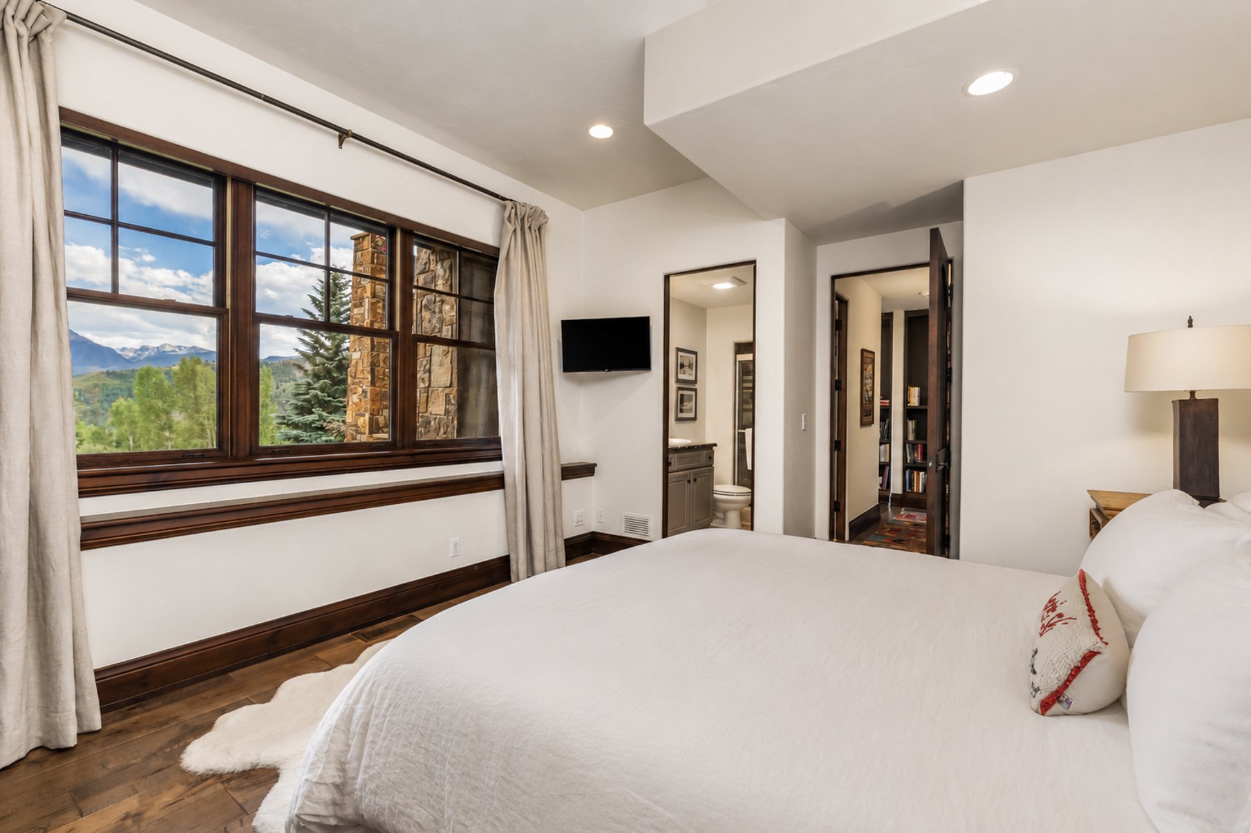 1372 Beard Creek Trail