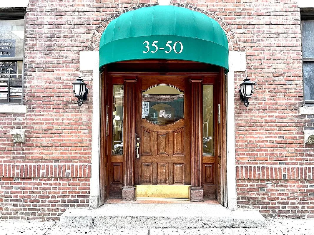 35-50 82nd St APT 3E
