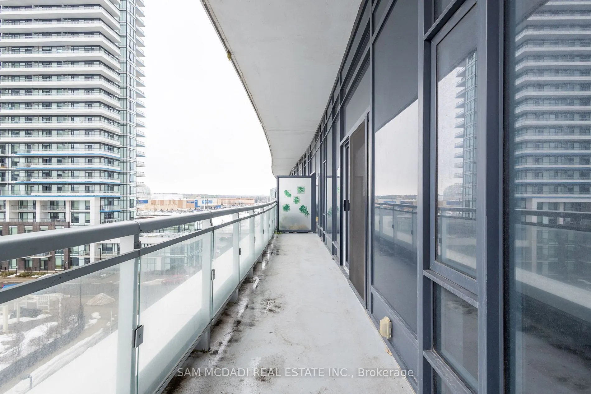 2520 Eglinton Ave W #410