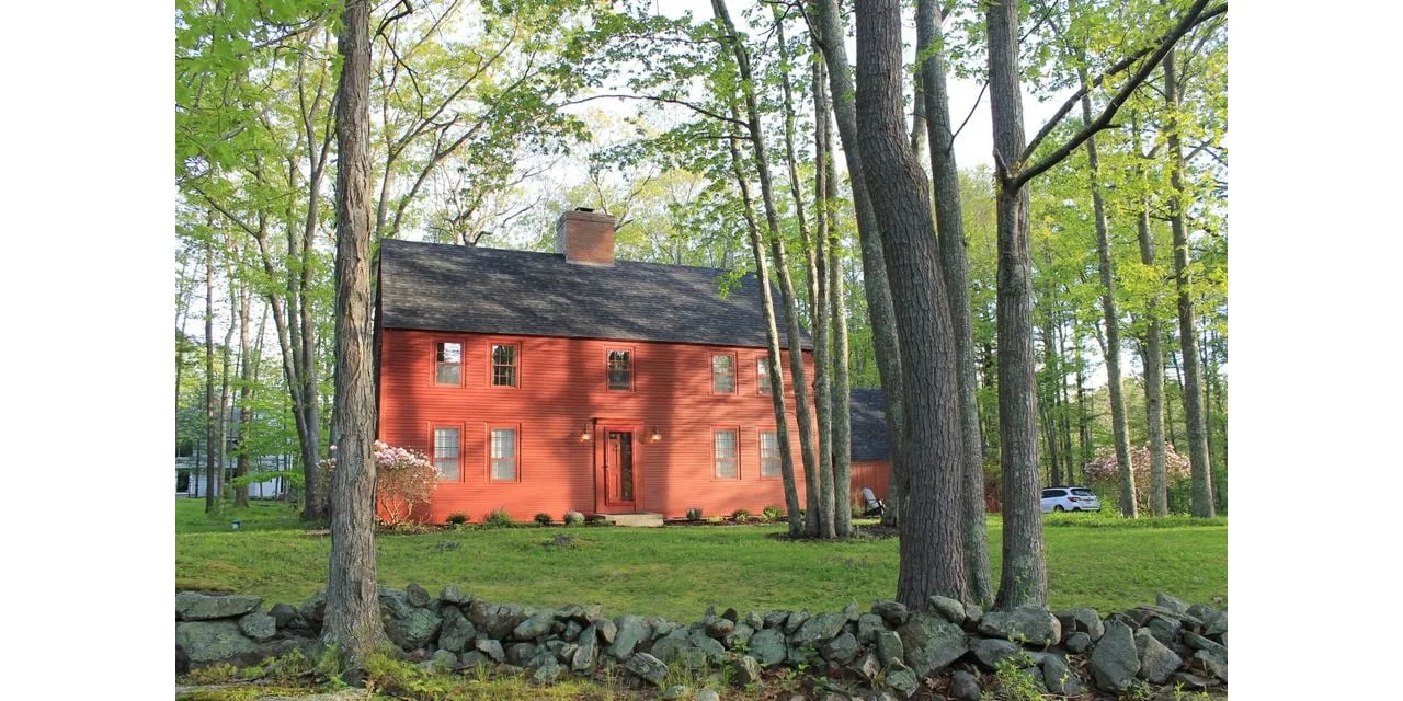 New Listing! 15 Harbour Hill Road, York, Maine – $995,000