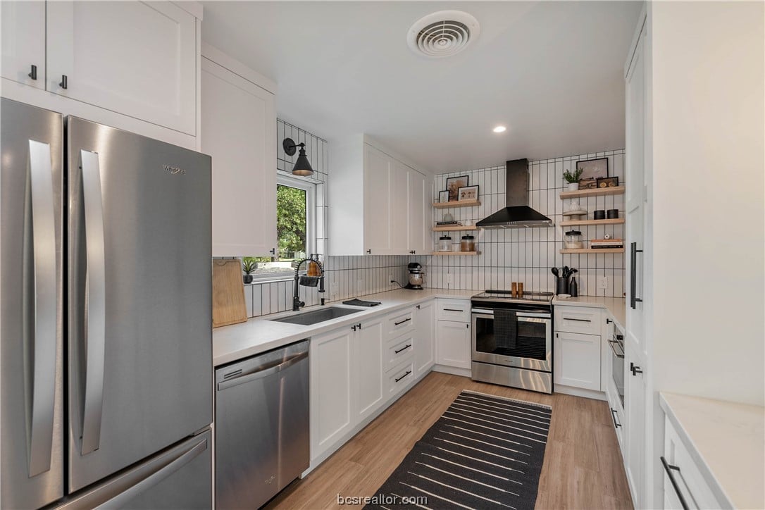 3400 Carter Creek Pkwy