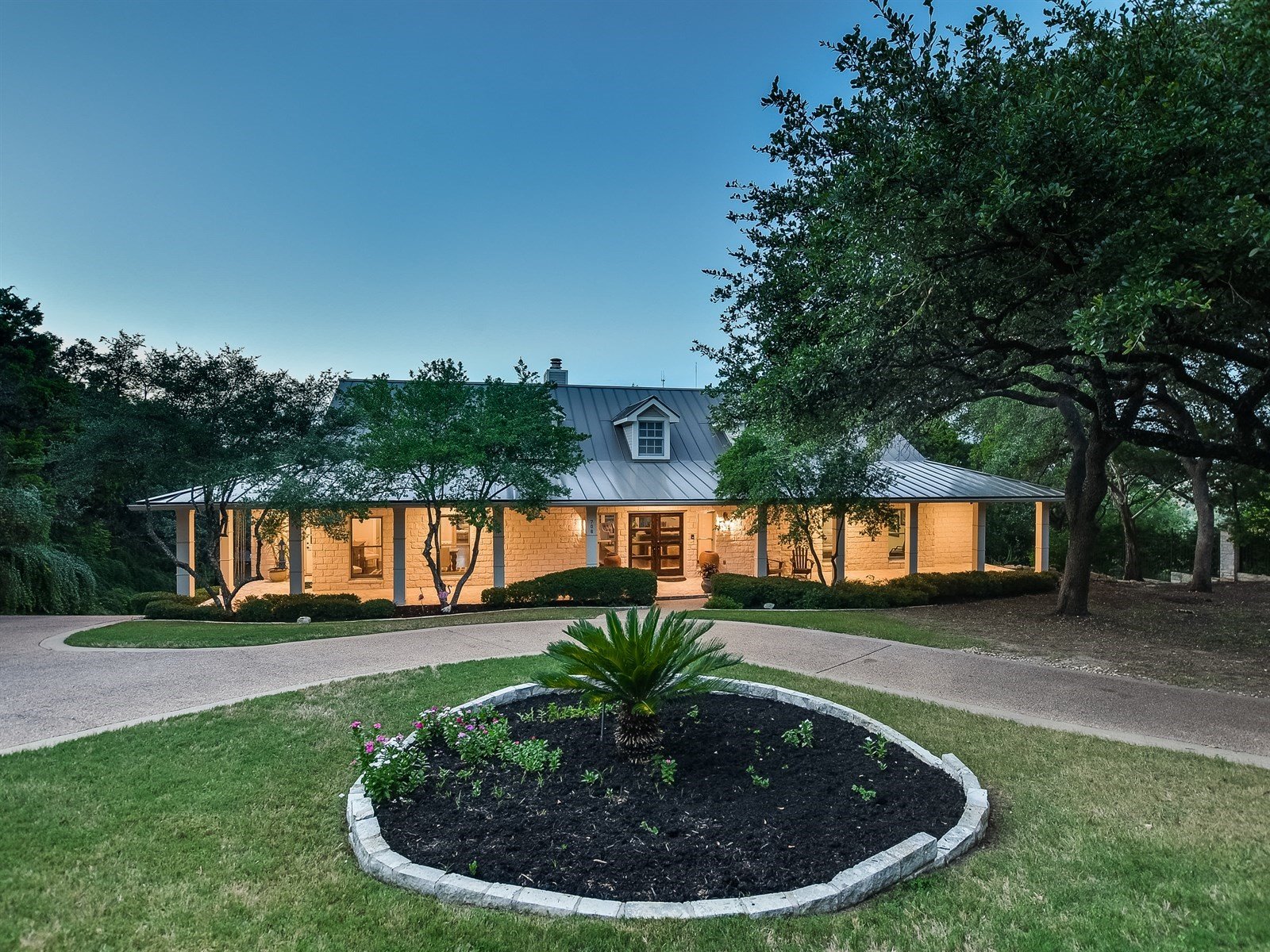 Texas Limestone Contemporary