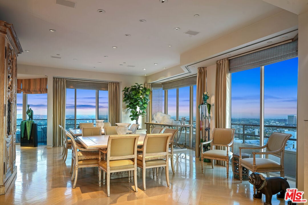10601 Wilshire Blvd Unit: 20C