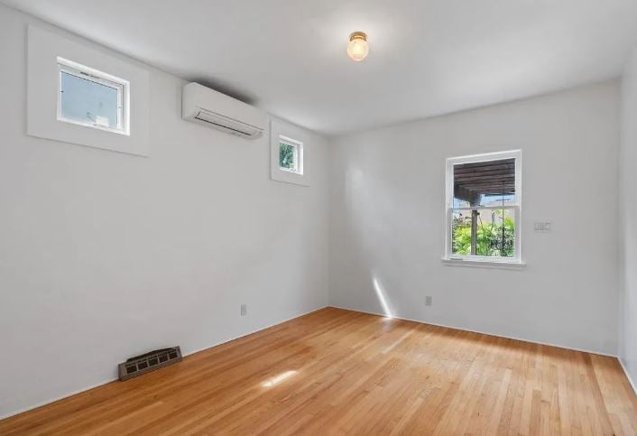 4144 Palmetto Way, San Diego, CA 92103