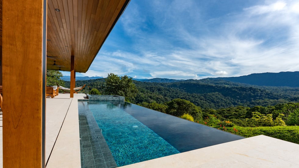 3 Bedroom Luxury Modern Tropical Home in Dominical