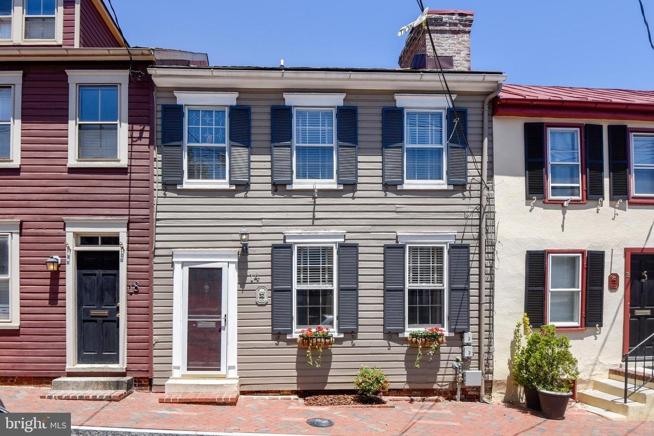 14 Cornhill St