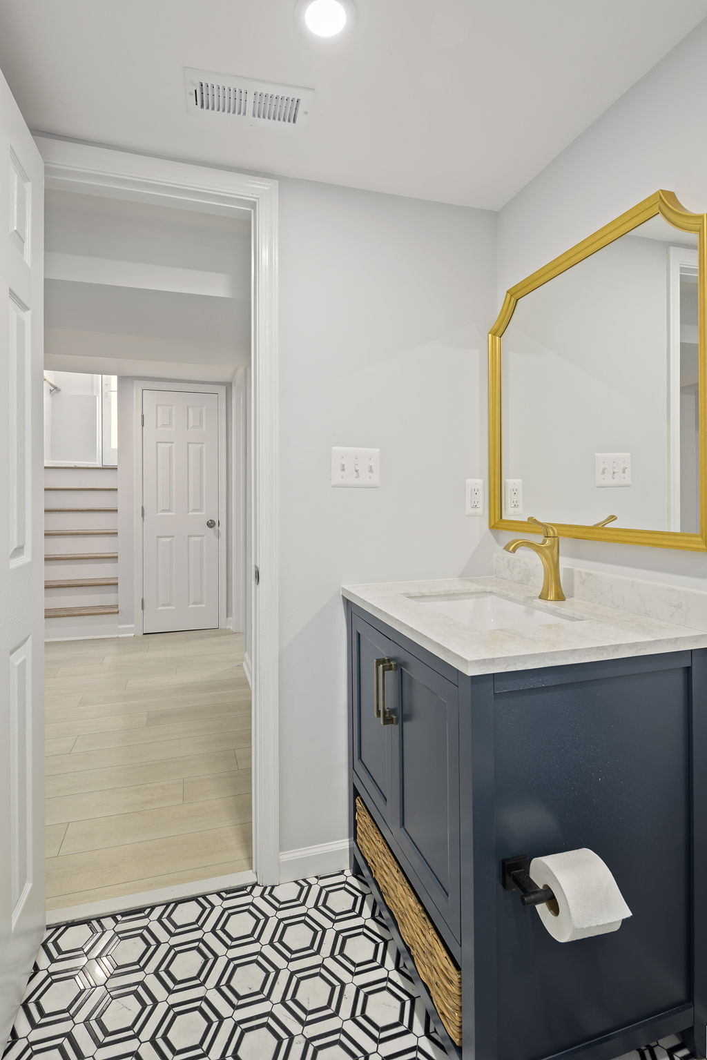 1501 Hamilton St NW