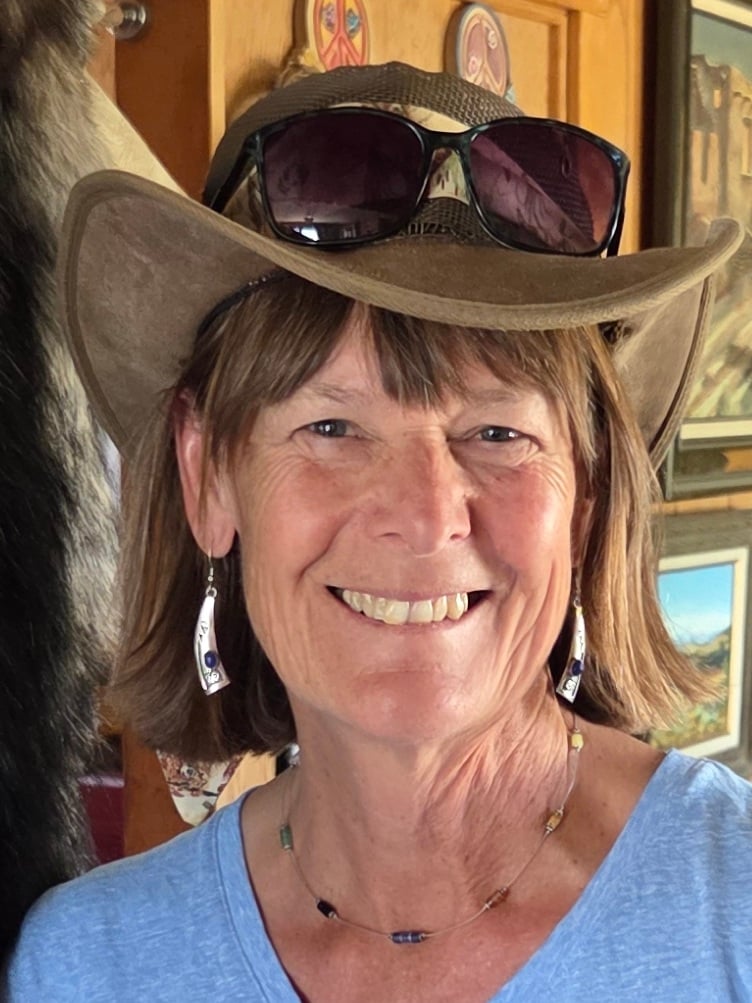 Alice Leeper Ouray, CO Real Estate Agent Headshot