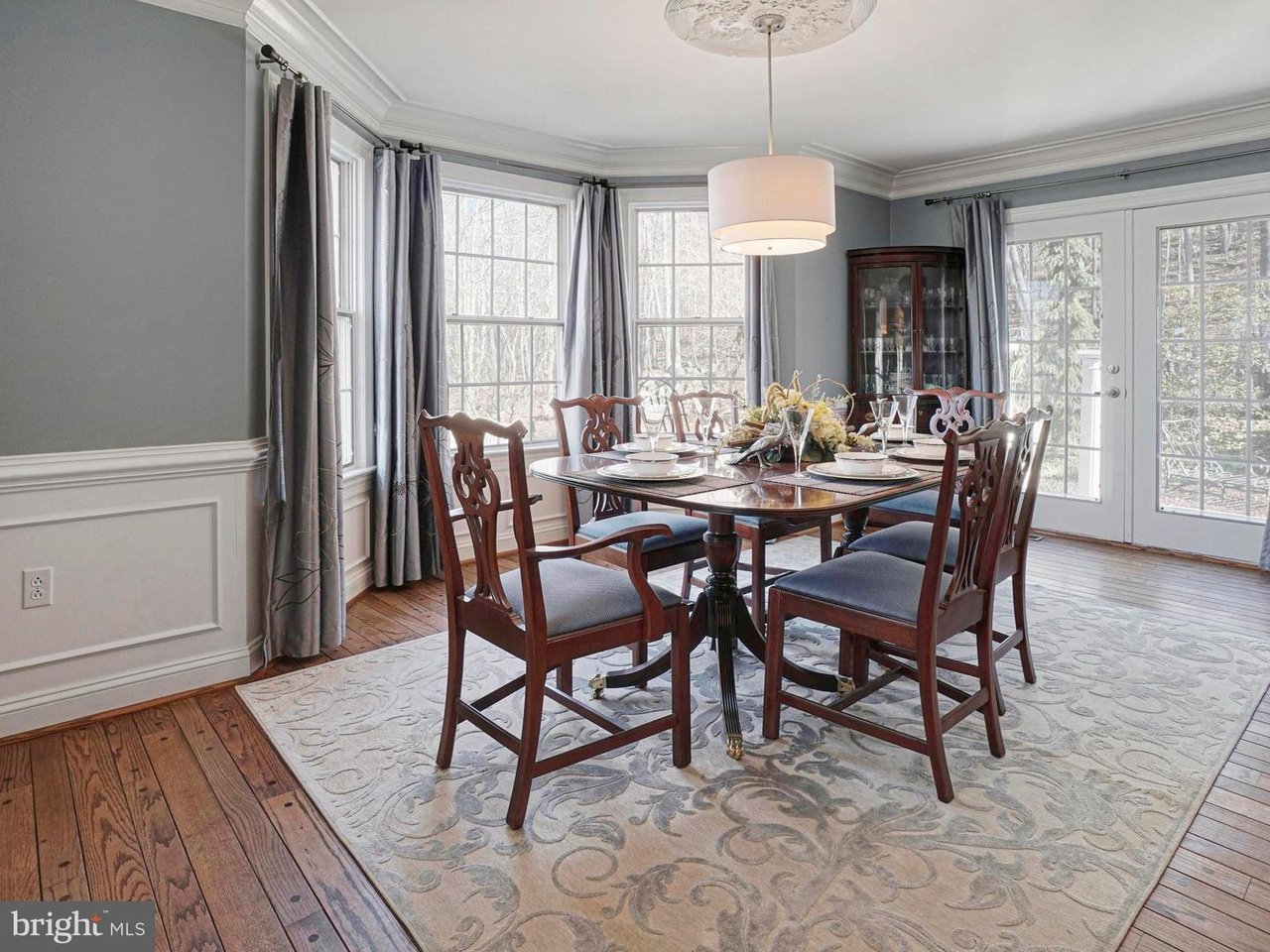 9153 Crystal Falls Dr