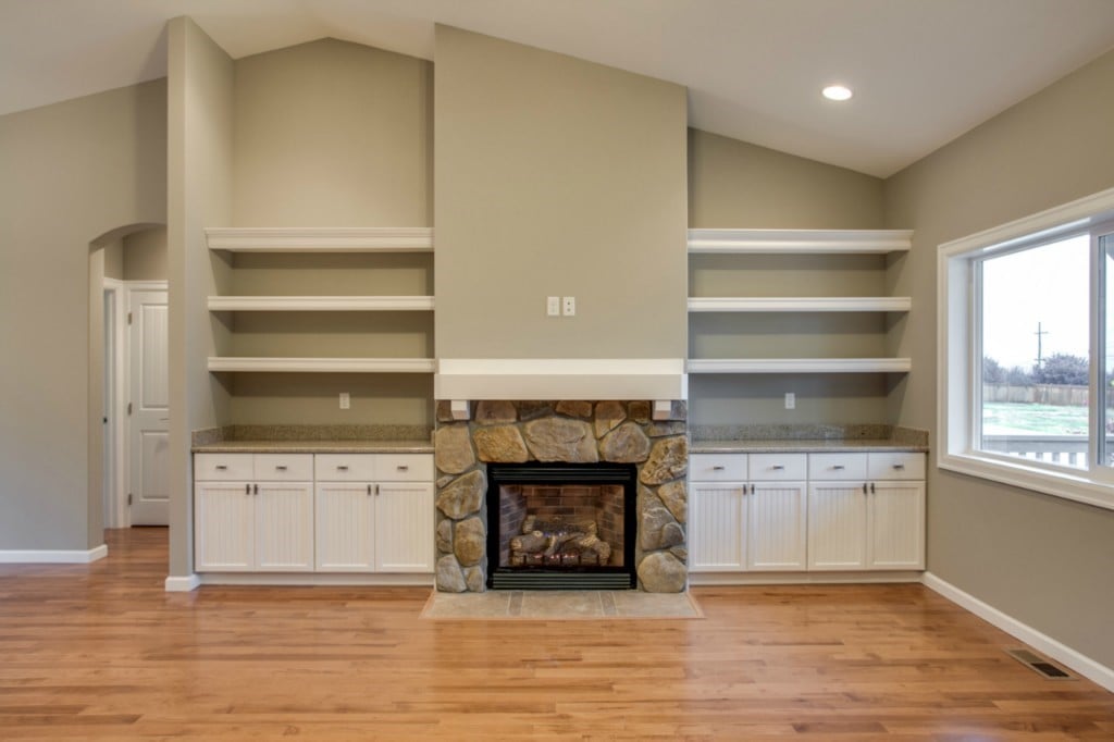 564 Village Dr