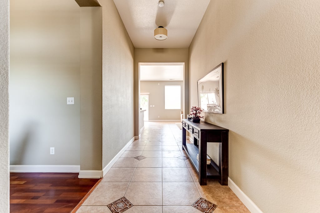 Gorgeous Rio Linda Ranchette with Over 1.5 Acres!