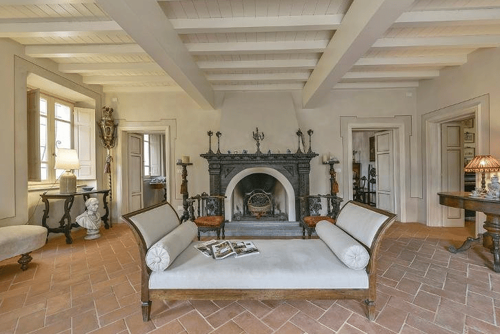Charming Villa for Sale in Tuscany