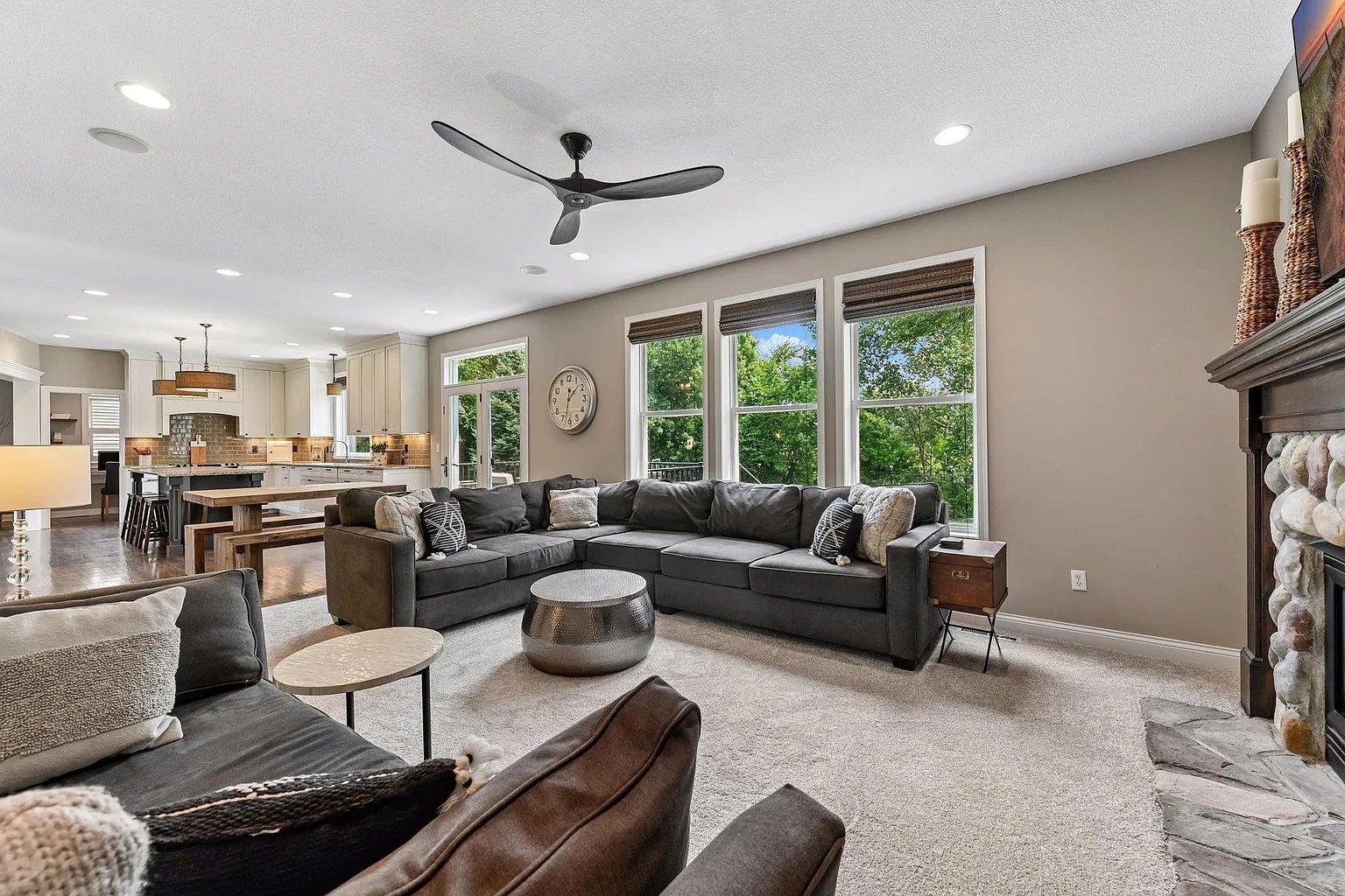 Stunning 2-Story in Springfield Community