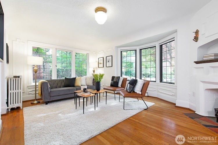 1101 17th Avenue #208