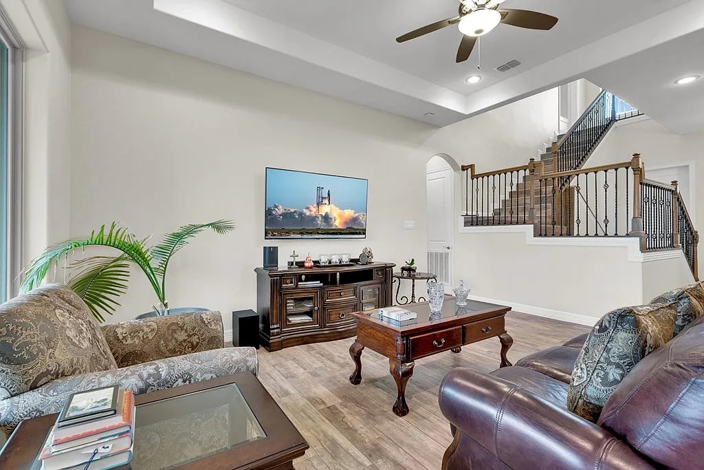 106 Sea Grape Ln