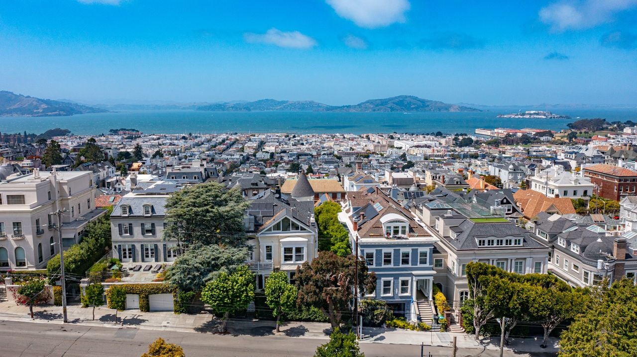2546 Jackson Street San Francisco, CA 94115