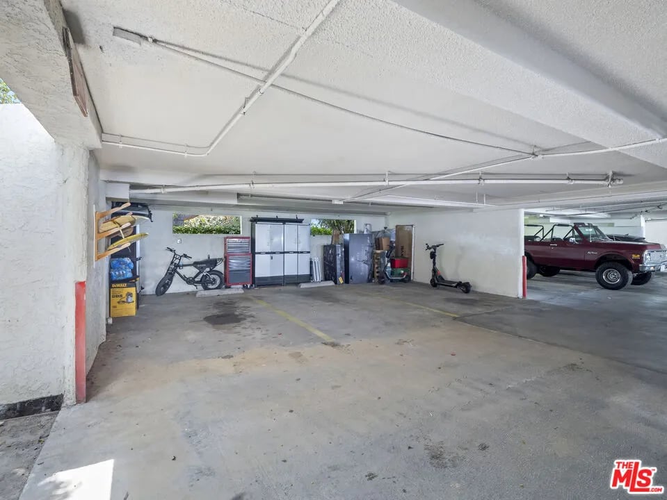 1843 10th St, #6