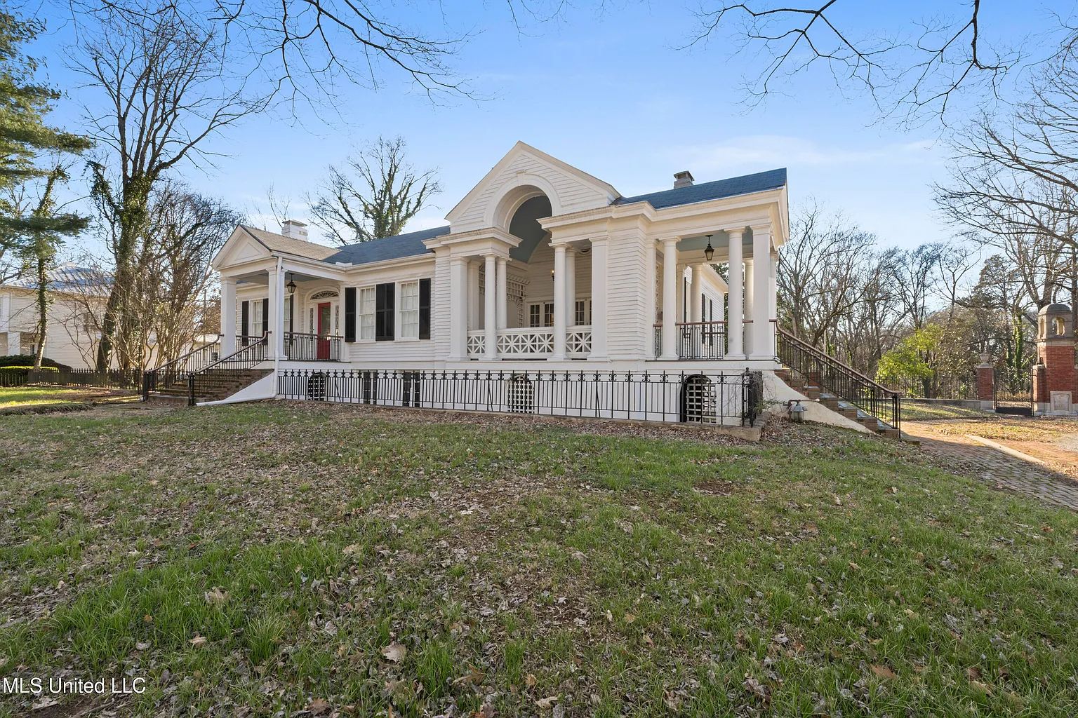 180 Craft St