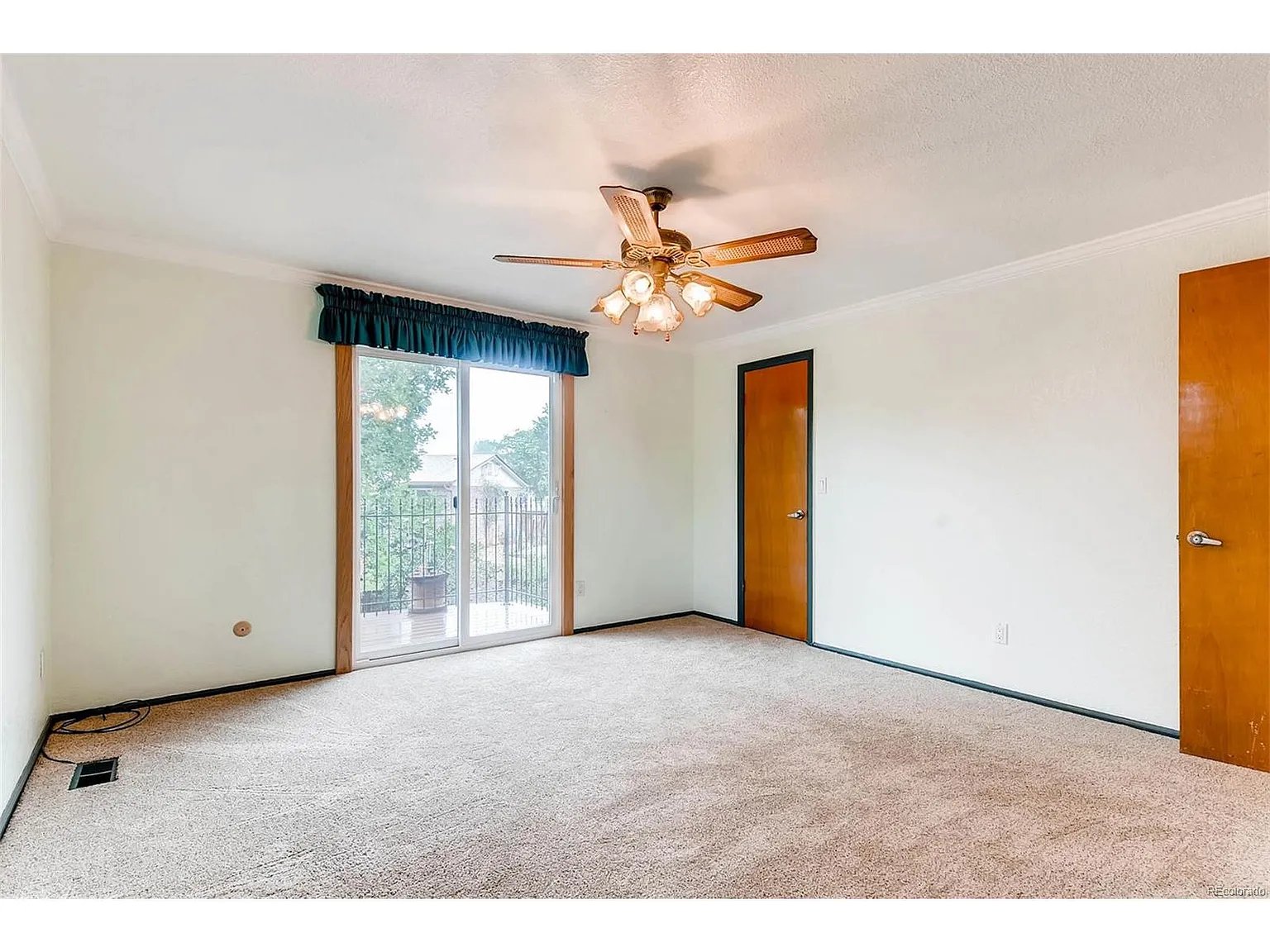 7313 Deframe Ct