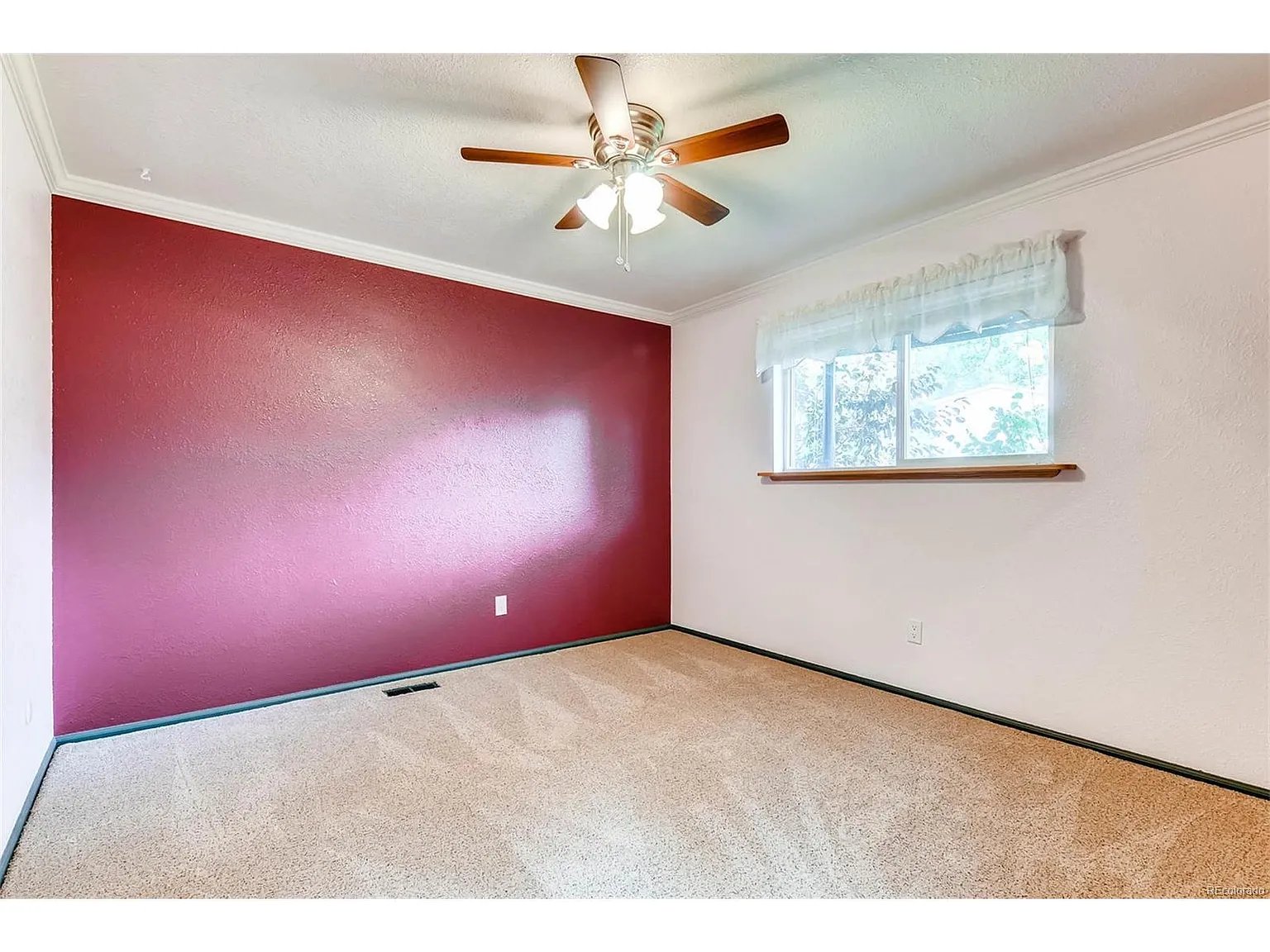 7313 Deframe Ct