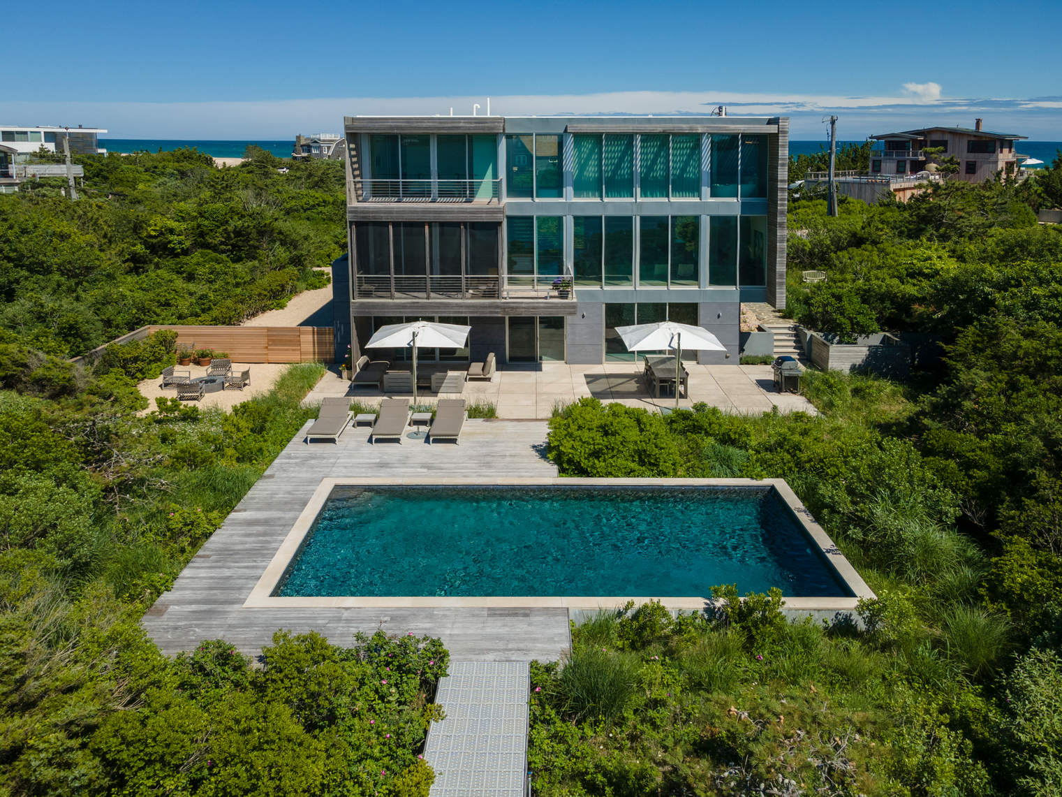 Unbelievable Sunsets Over Mecox Bay in a World-Class Modern